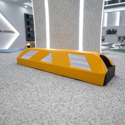 Acheter Heavy Duty Rubber Parking Wheel Stop for Parking Lots & Garages fabrication en ligne
