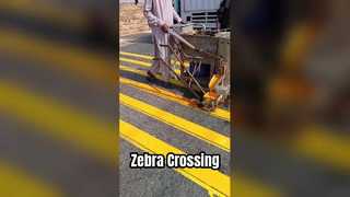 Rénovation du passage piéton au Pakistan | Peinture de marquage routier thermoplastique jaune